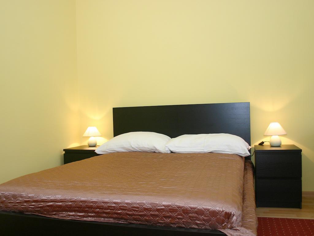 Arriva Balcony Studio بودابست الغرفة الصورة